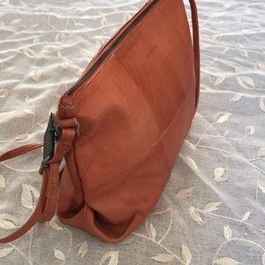 day and mood molly crossbody